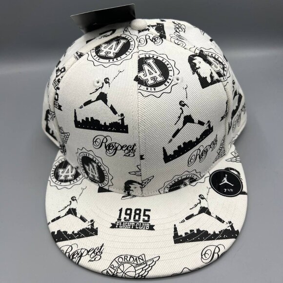 Air Jordan Hat Men 7 1/2 All Over Print White Jumpman‎ Fitted Cap New - Picture 1 of 8